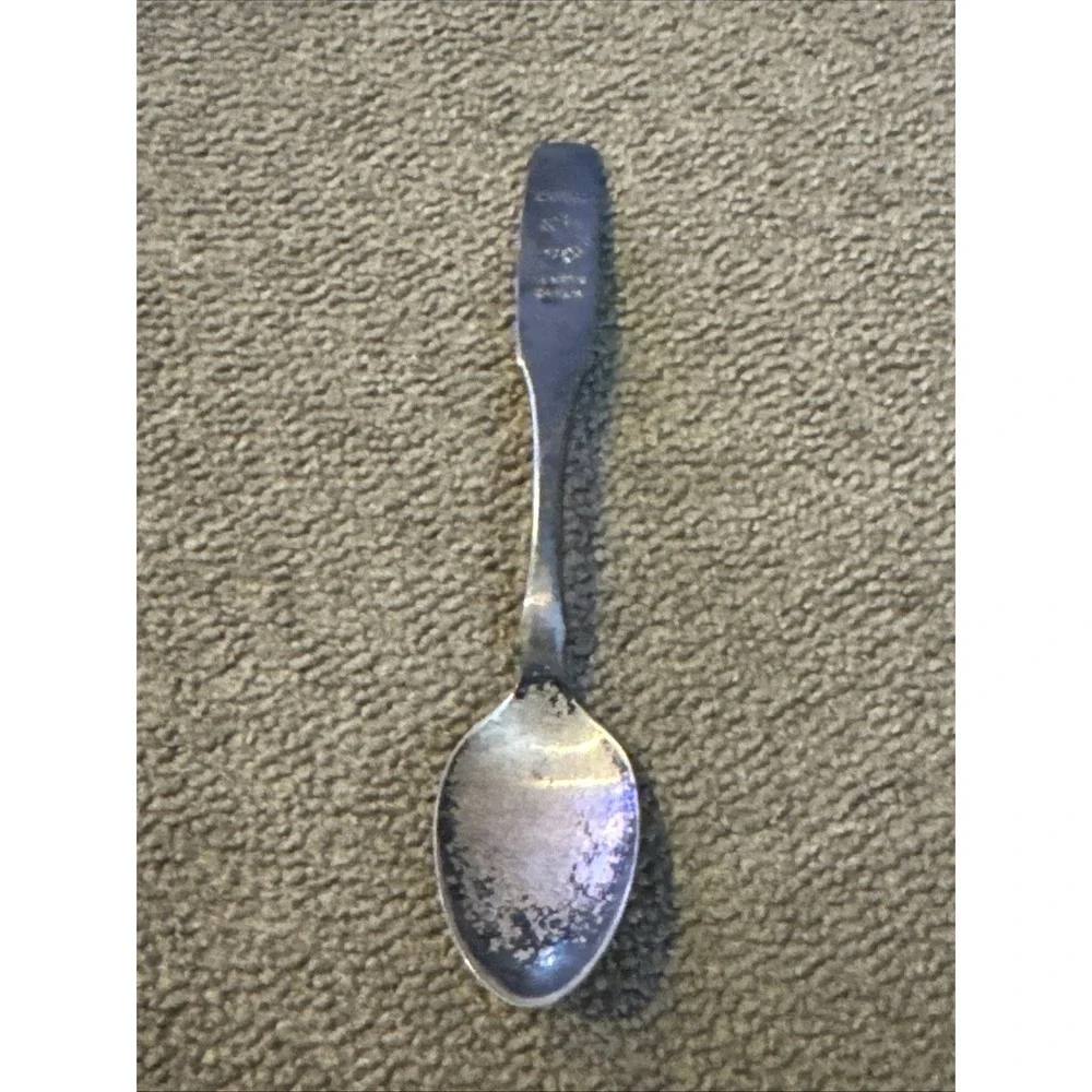 Vintage Montreal Canada Mini Spoon Silver Tone (TD)